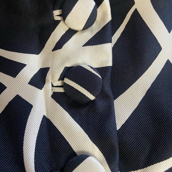 J Crew Sz 4 Black & Cream Silk Abstract Ruffle Collar Dress - Picture 7 of 16